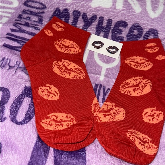 Accessories - Red Lip Print Socks with acrylic lips earrings